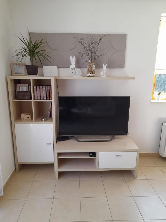 Appartamento Four Seasons Zara Esterno foto